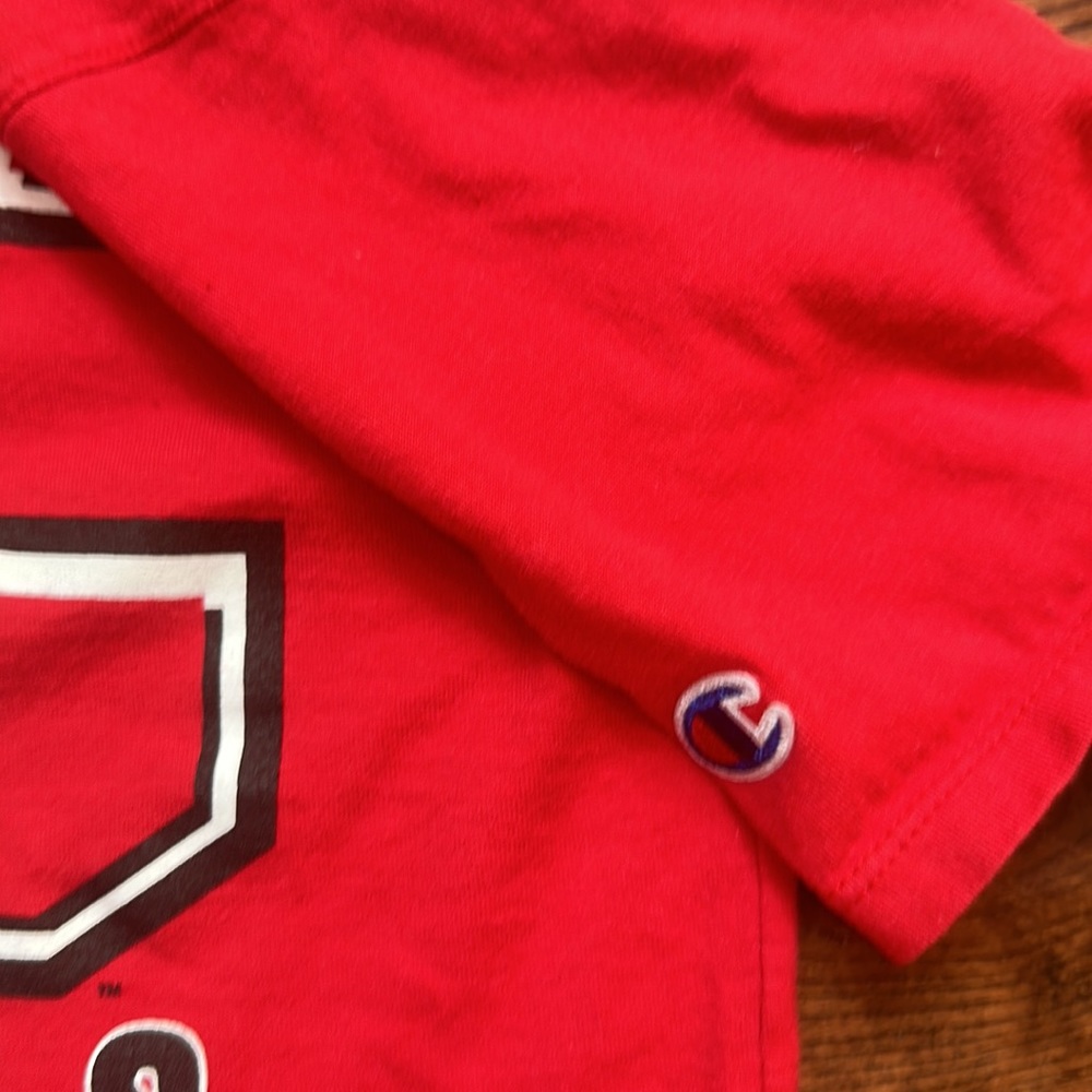 University of Cincinnati Bearcats shirt size small - Picture 3 of 5